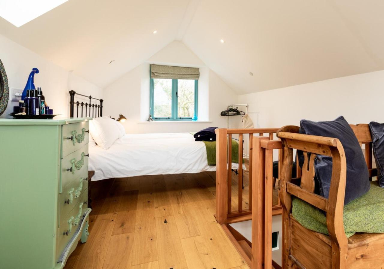 Penrhiw - A Country Cottage With Mountain Views Newport  Eksteriør billede