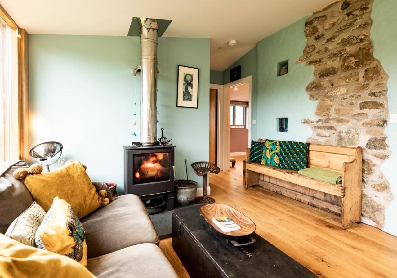 Penrhiw - A Country Cottage With Mountain Views Newport  Eksteriør billede