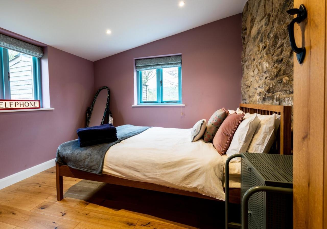 Penrhiw - A Country Cottage With Mountain Views Newport  Eksteriør billede
