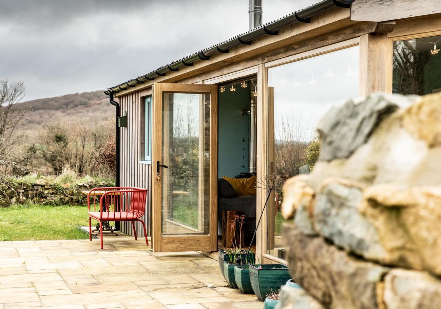 Penrhiw - A Country Cottage With Mountain Views Newport  Eksteriør billede